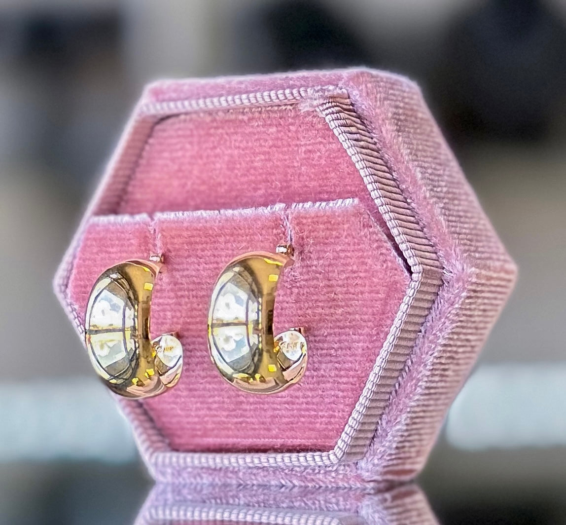 14K Yellow Gold Wide Huggie Hoop Earrings