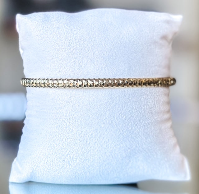 10K Yellow Gold Textured Flexible Bangle